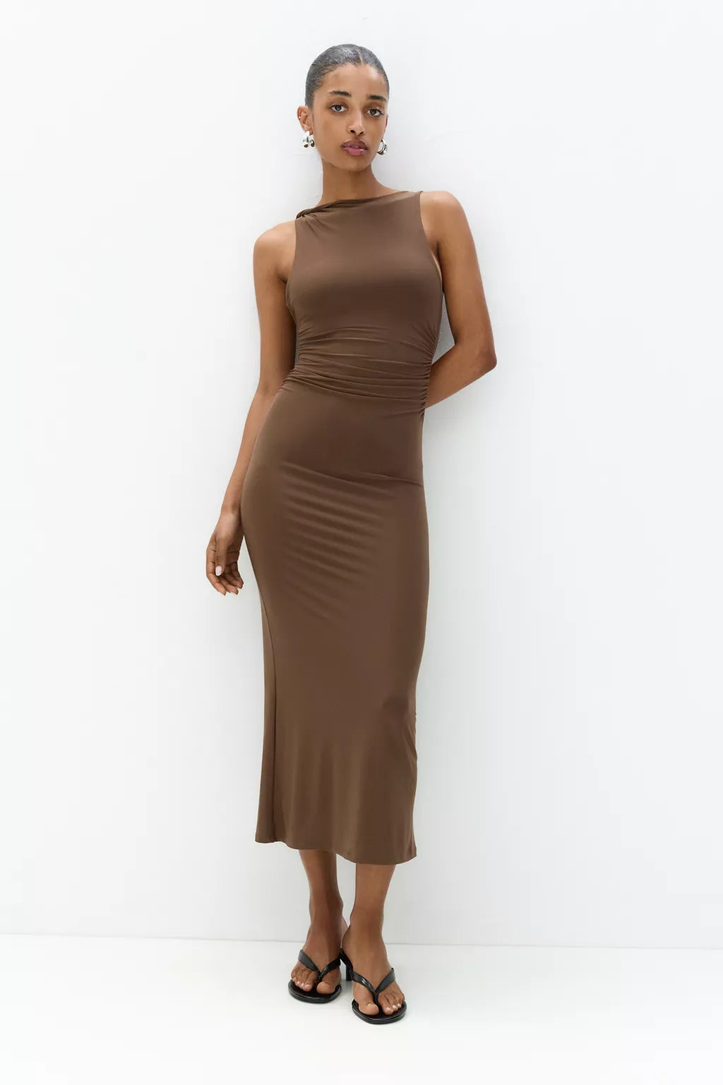 Fitted midi dress
