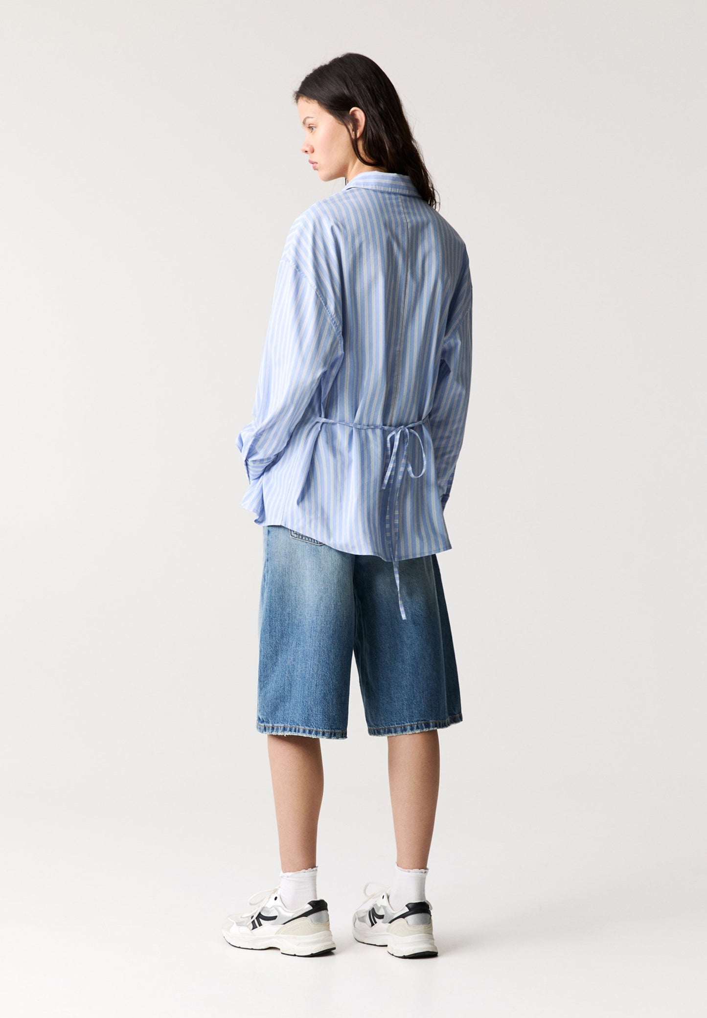 Pullandbear - STRIPED OVERSIZE - Chemisier