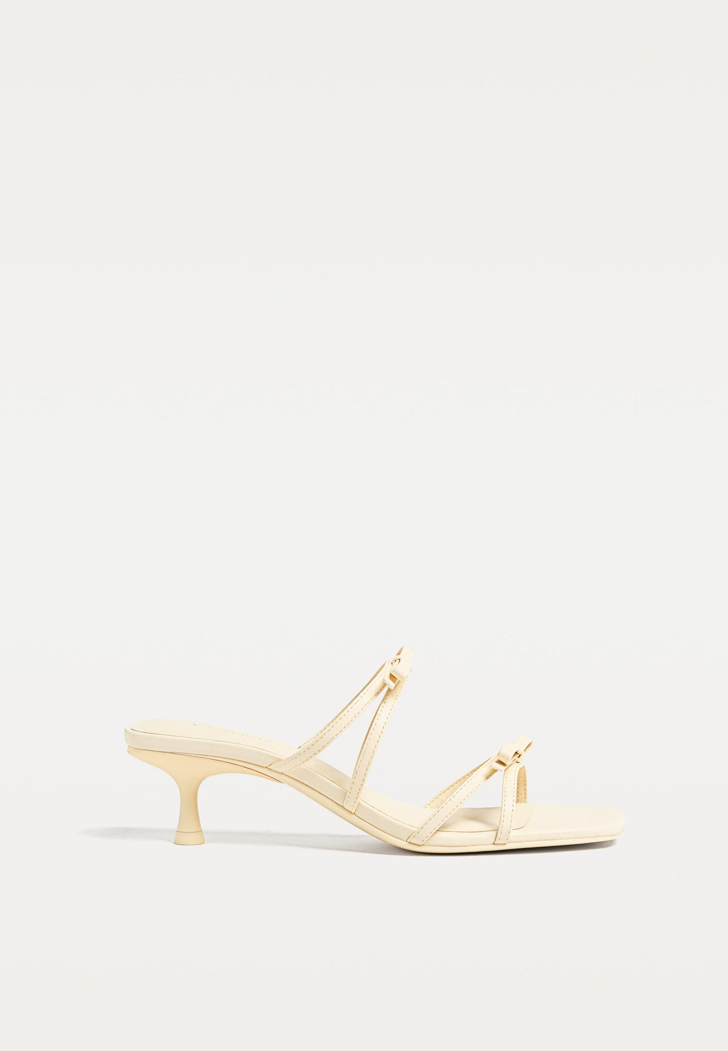 Stradivarius heels SS3