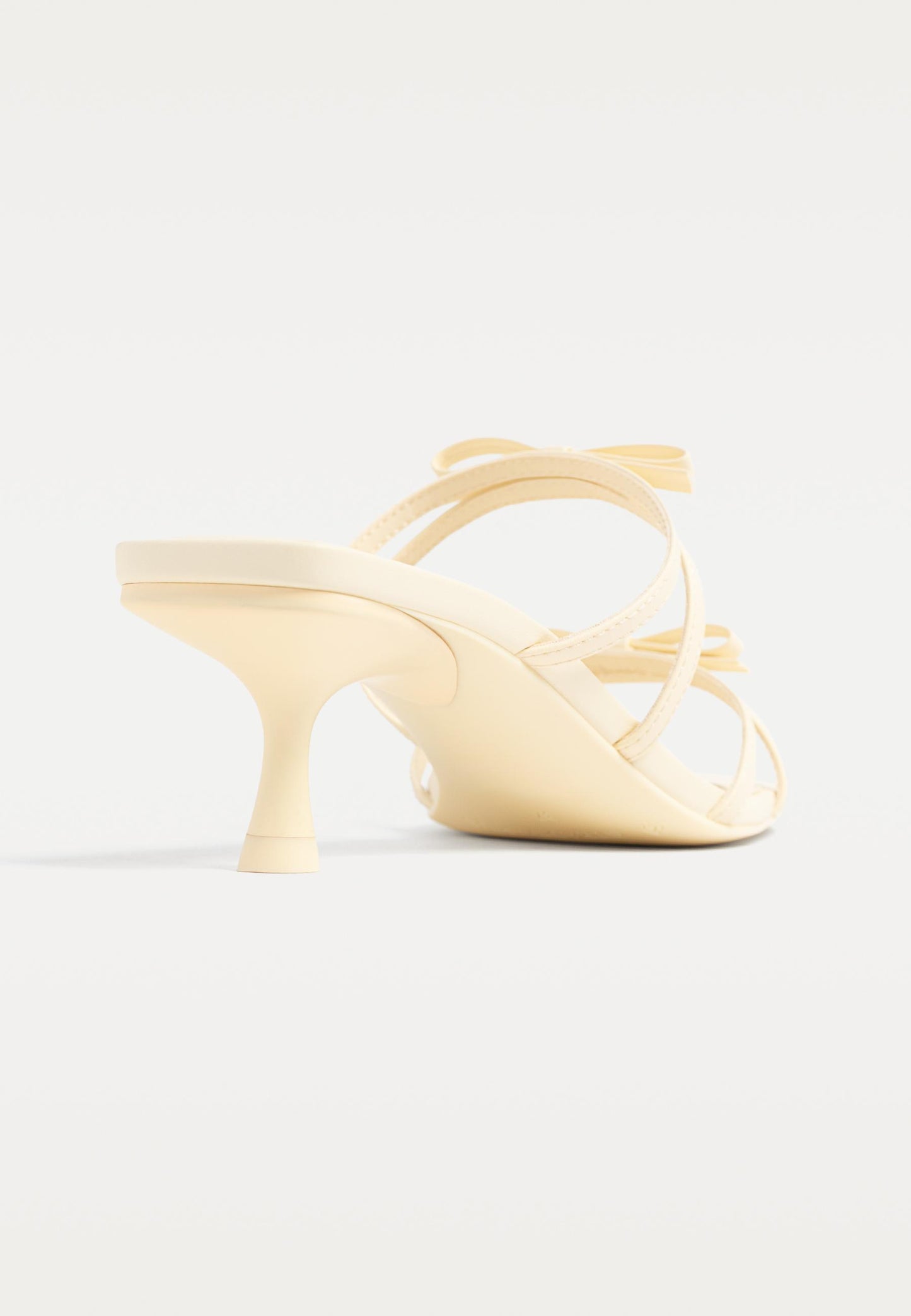 Stradivarius heels SS3