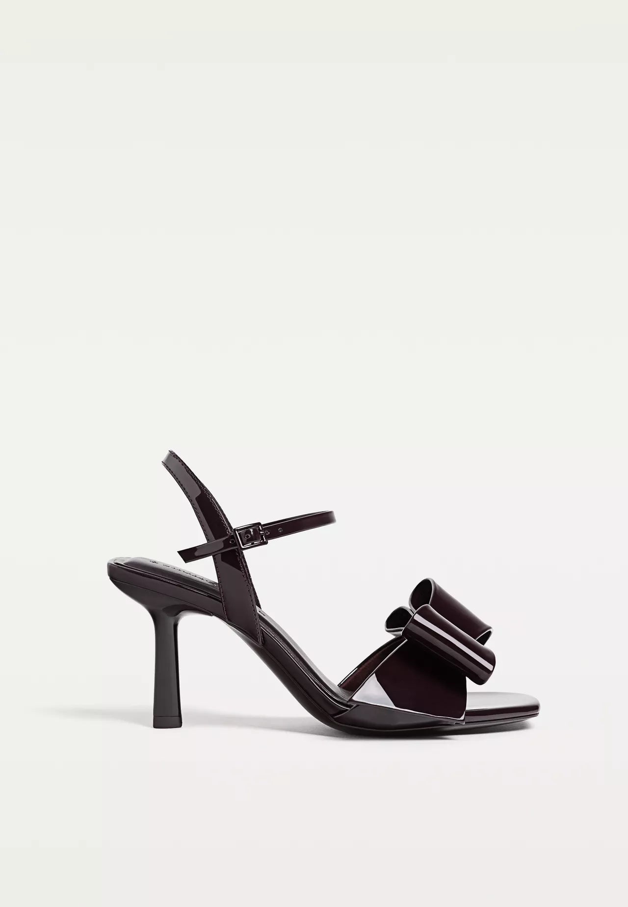 Stradivarius heels SS1