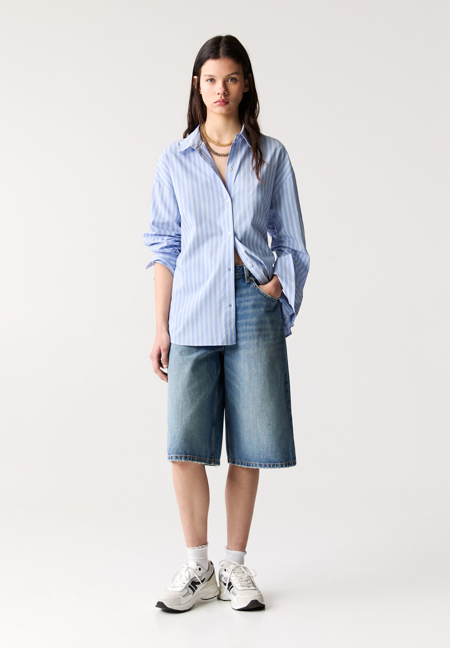 Pullandbear - STRIPED OVERSIZE - Chemisier
